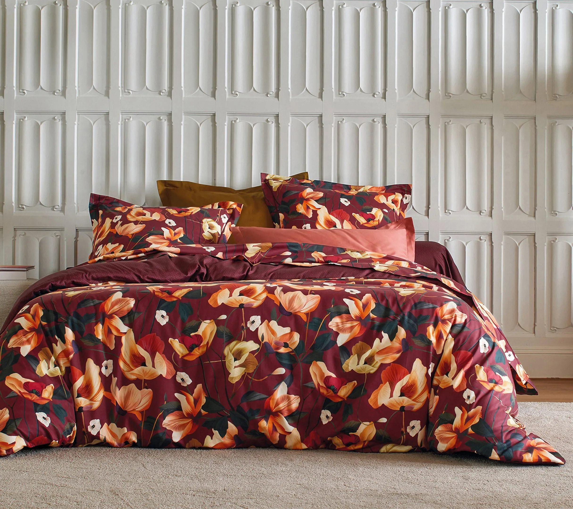 Rhapsodie_grenat_linge_de_lit_satin_fantaisie